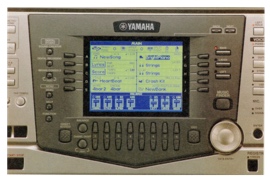 YAMAHA: PSR-2000: Display