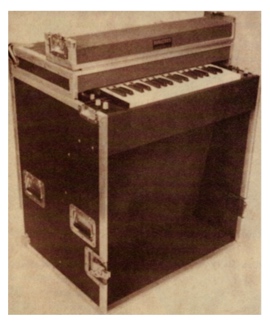 STREETLY ELECTRONIC: Suitcase Novatron T.550