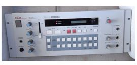 AKAI: EWV-2000