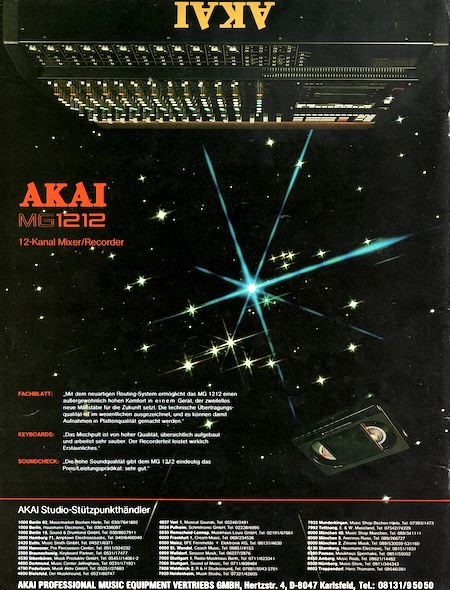 Akai MG1212