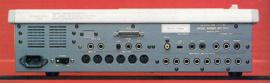AKAI: MPC-3000: Rückseite