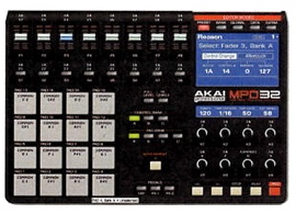 AKAI: MPD-32