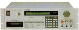 AKAI: S-900