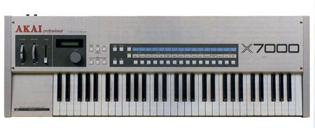 AKAI: X-7000 AKAI: X-7000