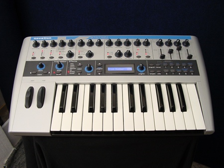 NOVATION: K-Station: Synthesizer