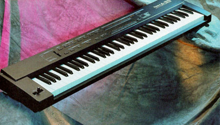 ROLAND: A-33 MIDI-Keyboard-Controller