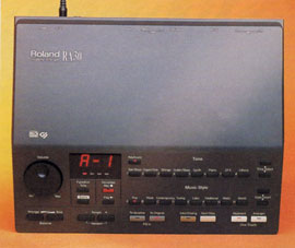 ROLAND: RA-30: Frontansicht