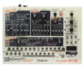 ROLAND: SH-32: Bedienfeld