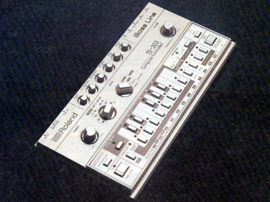 ROLAND: TB-303 Bass Line