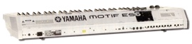 YAMAHA: MOTIF6: Rückansicht