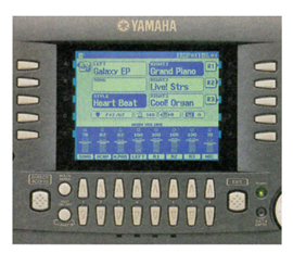 YAMAHA: PSR-9000: Display
