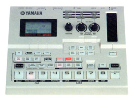 YAMAHA: SU200: Frontansicht